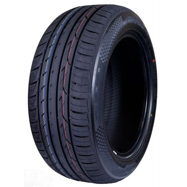225/35 R20 90W THREE-A P606