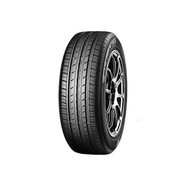 245/45 R18 100W YOKOHAMA BLUEARTH-ES ES32